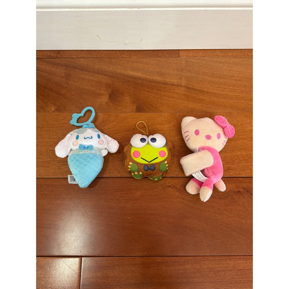 Sanrio Plush Keychain Bundle Hello Kitty Keroppi Cinnamoroll Multicolor OS